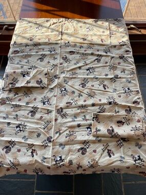VINTAGE Country Farm Animal Print Beige Table Linens Tablecloth & 2 Napkins